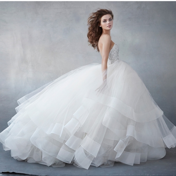 Lazaro Wedding Ball Gown - Picture 2 of 15
